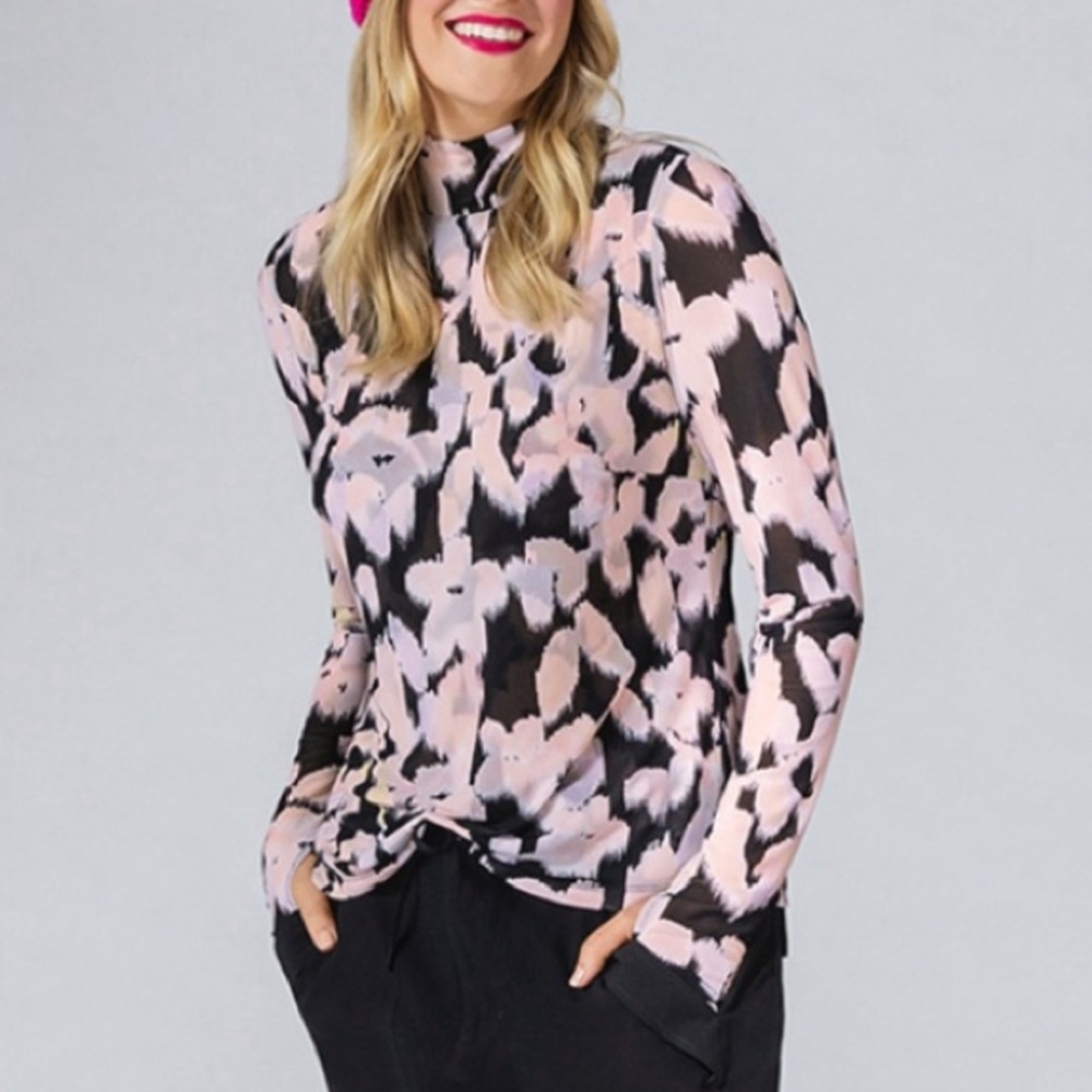 Cabi Fall 22 Mesh Turtleneck M